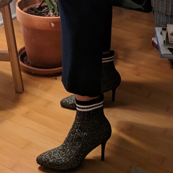 Stuart Weitzman Waverly Sock booties glitter size 8.5 - Picture 2 of 2